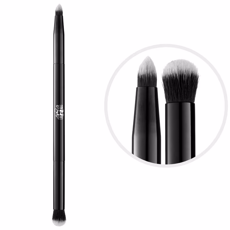 https://i.pinimg.com/736x/29/30/01/293001c656d65b67bed0421b82bec46a--eye-contour-contour-brush.jpg
